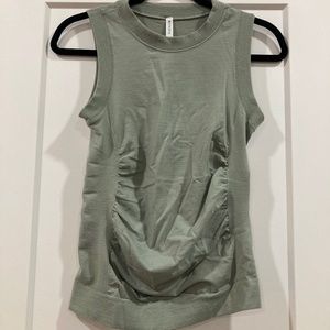 ATHLETA TANK TOP SAGE GREEN Size S